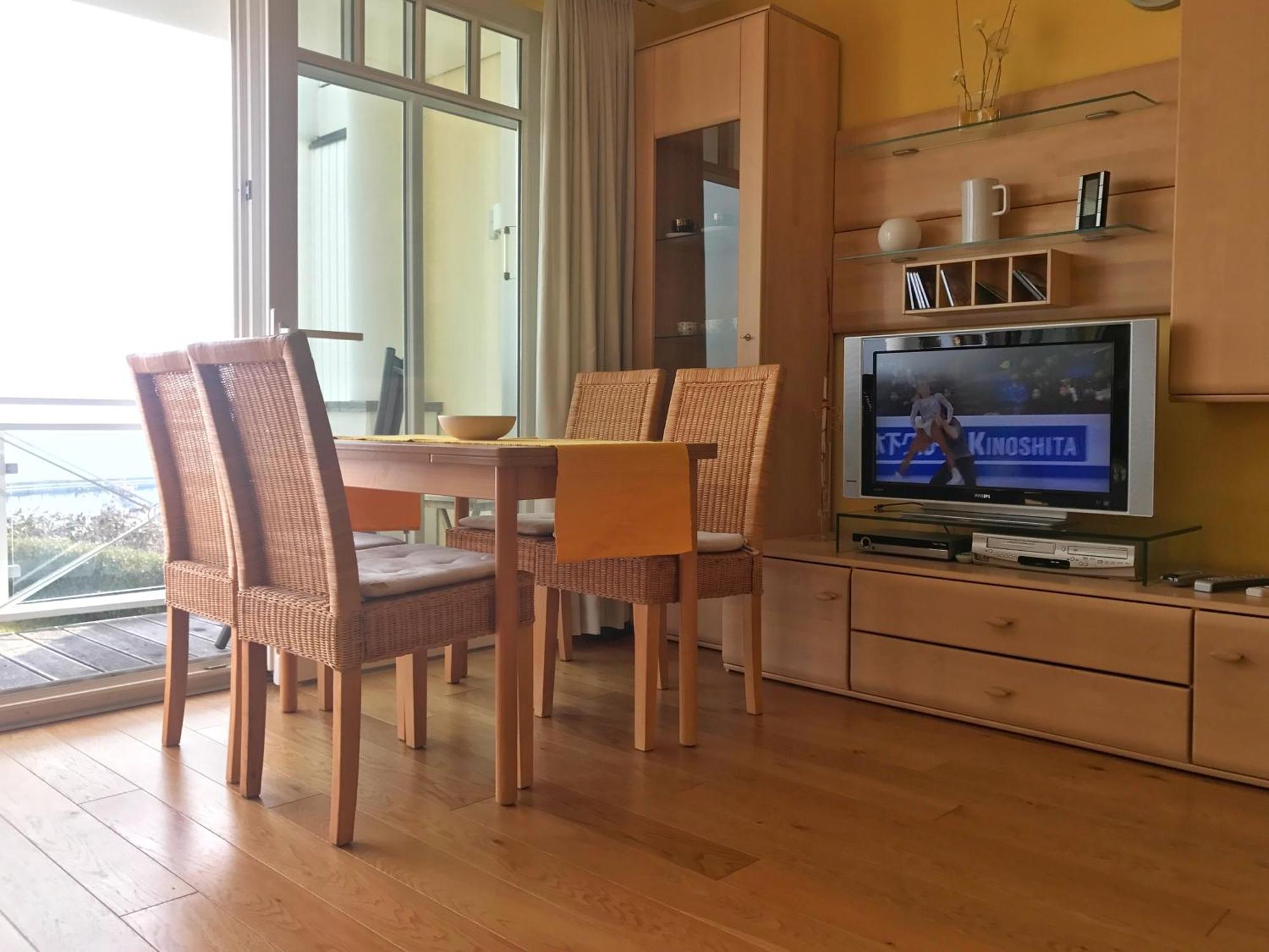 Meerblickvilla Prinz Heinrich - Ferienwohnung 4 Sassnitz Esterno foto