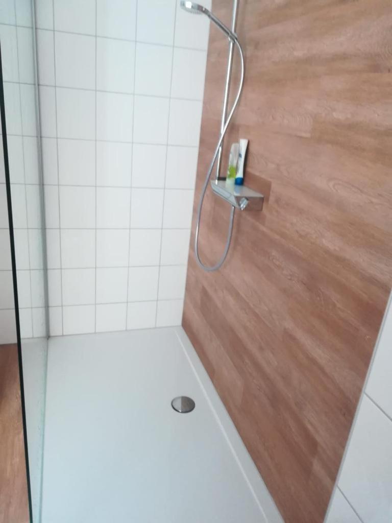 Meerblickvilla Prinz Heinrich - Ferienwohnung 4 Sassnitz Esterno foto